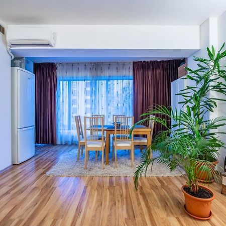 Luxury Two Room Apartment In The Heart Of Bucharest 布加勒斯特 外观 照片